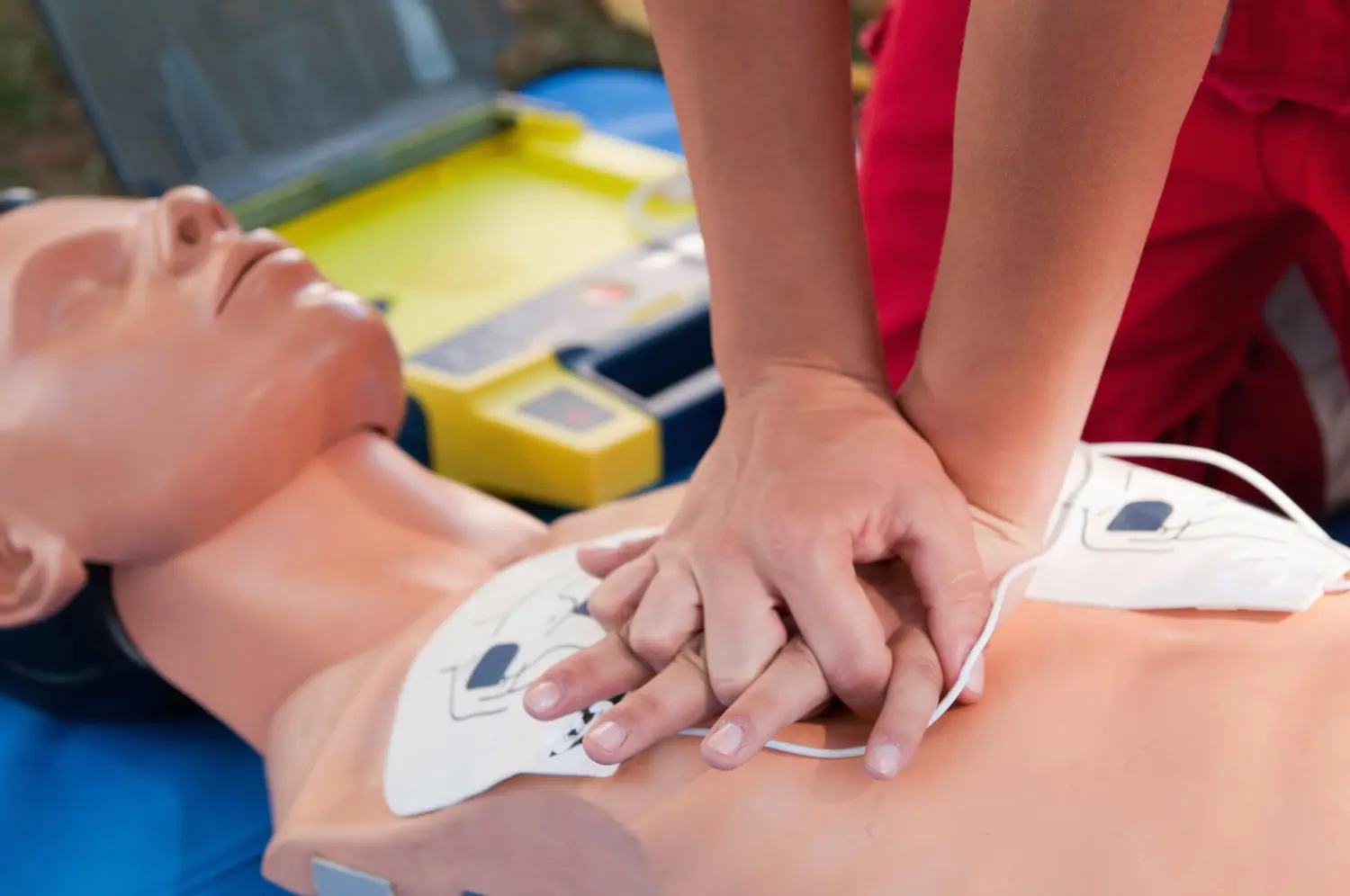 BLS-Anbieterkurs gemäß der American Heart Association (AHA) von Marvin Kuberski